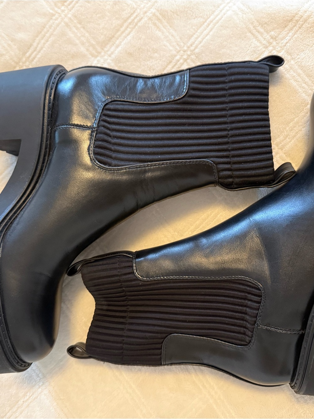 Zara Black Leather Chelsea Ankle Boots with Ribbed Elastic Panels
